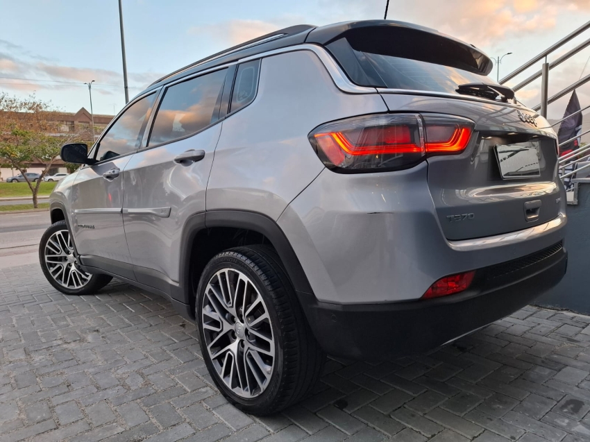 jeep compass 1.3 t270 turbo flex limited at6 4p automatico 2022 jeep compass 1.3 t270 turbo flex limited at6 4p automatico 2022