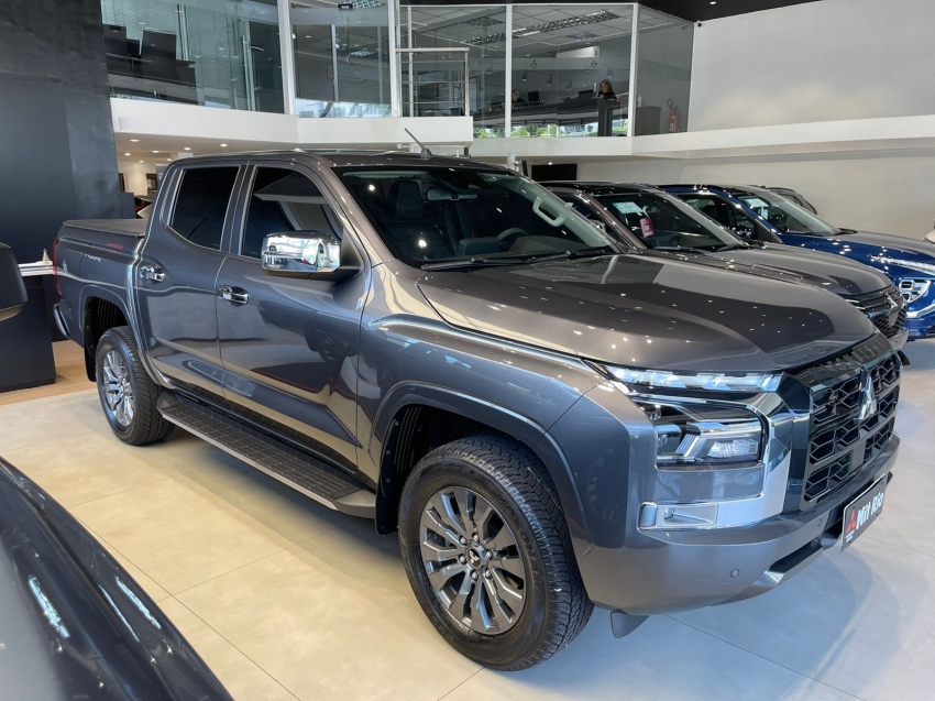 mitsubishi triton 2.4 biturbo diesel cd hpe-s 4x4 automatico 4p 20261