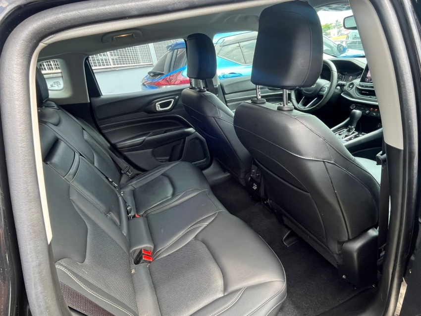 jeep compass 1.3 t270 turbo flex longitude at6 4p automatico 20239