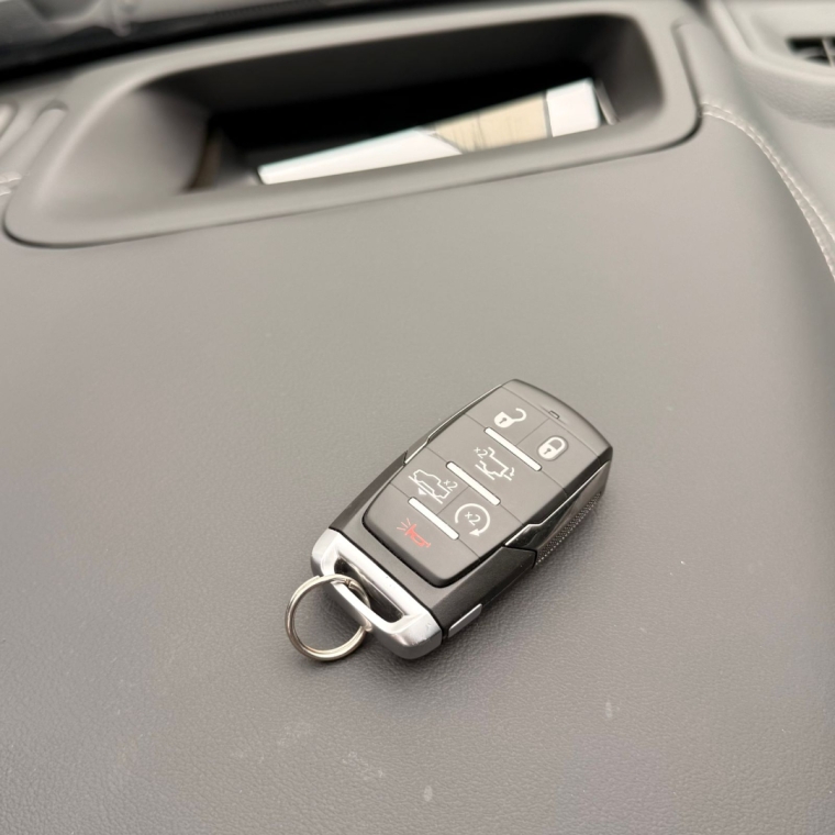 ram 1500 5.7 v8 gasolina limited night edition cd 4x4 automatico 4p 202428