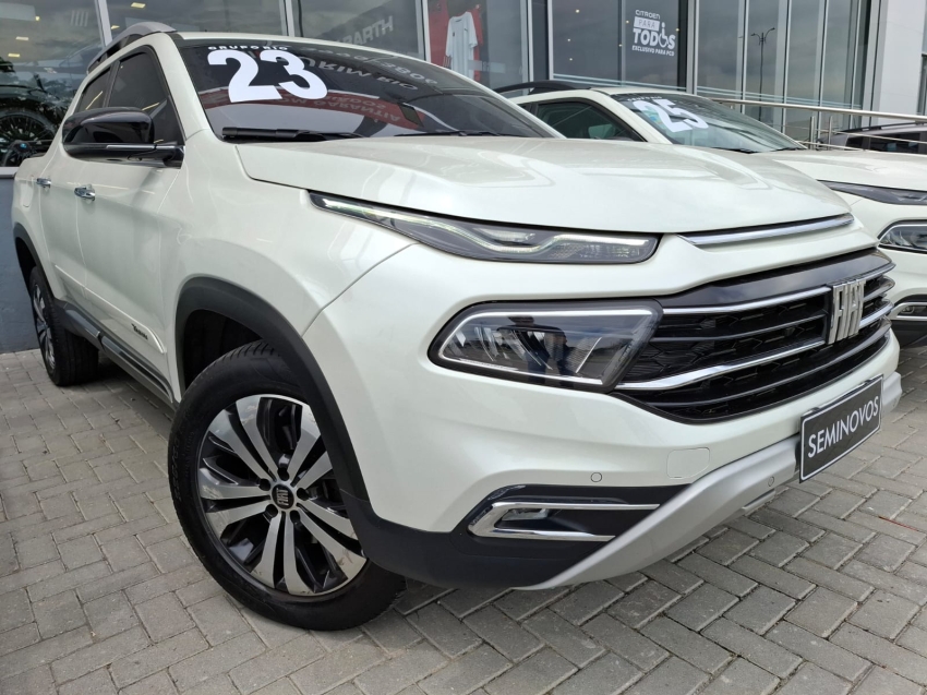 fiat toro 1.3 turbo 270 flex volcano at6 4p automatico 2023