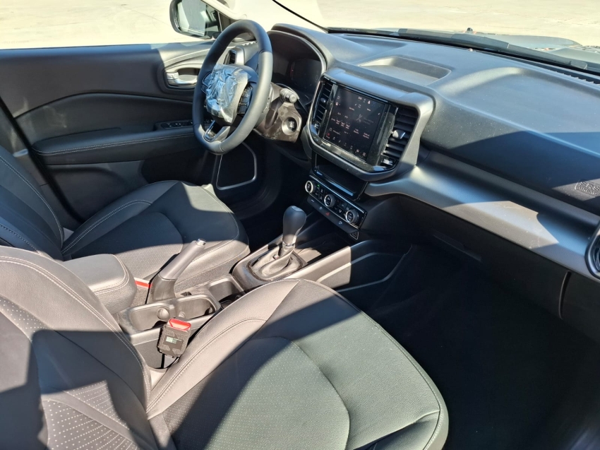 fiat toro 1.3 turbo 270 flex volcano at6 4p automatico 202510