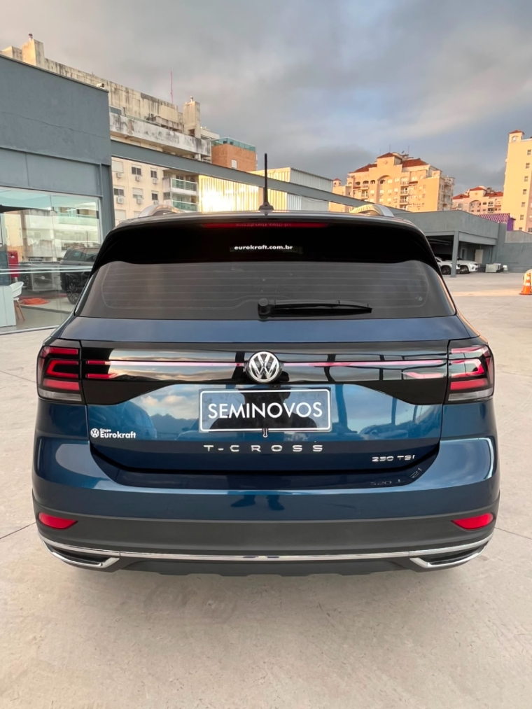 volkswagen t-cross 1.4 250 tsi total flex highline automatico 4p 20212
