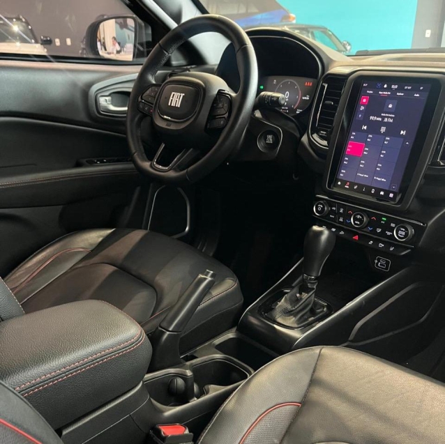 fiat toro 2.0 16v turbo diesel ultra 4wd at9 4p automatico 20236