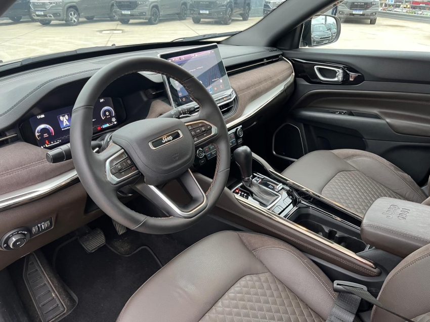 jeep commander 2.0 td380 turbo diesel overland at9 4p automatico 20256