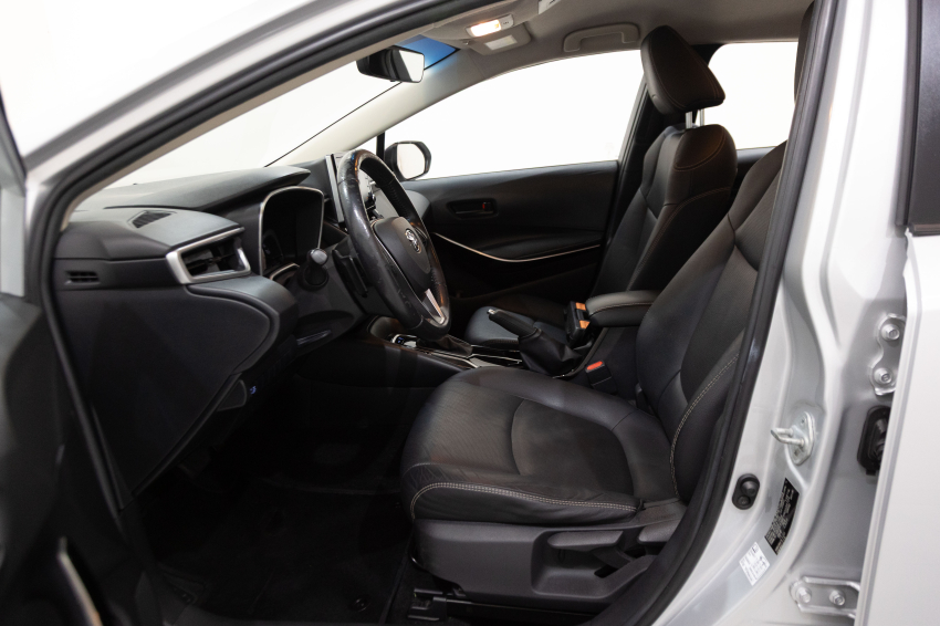 Carro Toyota COROLLA
