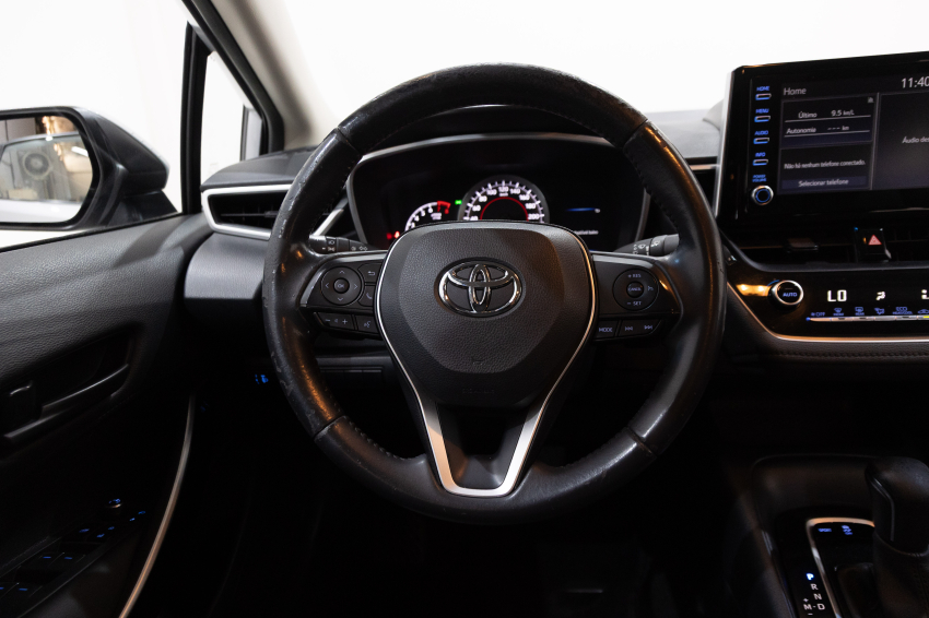 Carro Toyota COROLLA
