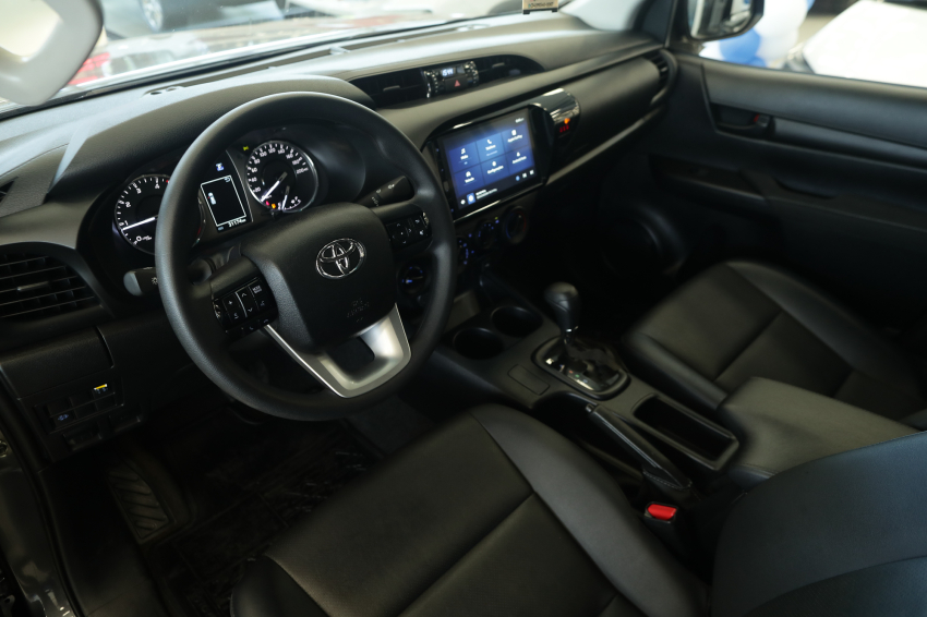 Toyota HILUX 2.8 D-4D TURBO DIESEL CD POWER PACK 4X4 AUTOMÁTICO 14