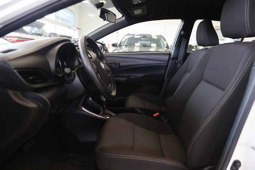 Toyota YARIS 1.5 16V FLEX XL MULTIDRIVE 20