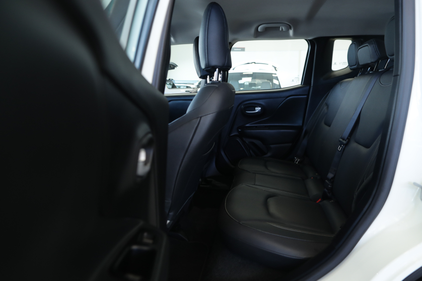 JEEP RENEGADE 1.3 T270 TURBO FLEX LONGITUDE AT6 20
