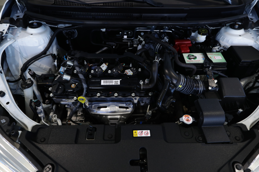 Toyota YARIS 1.5 16V FLEX XL MULTIDRIVE 6