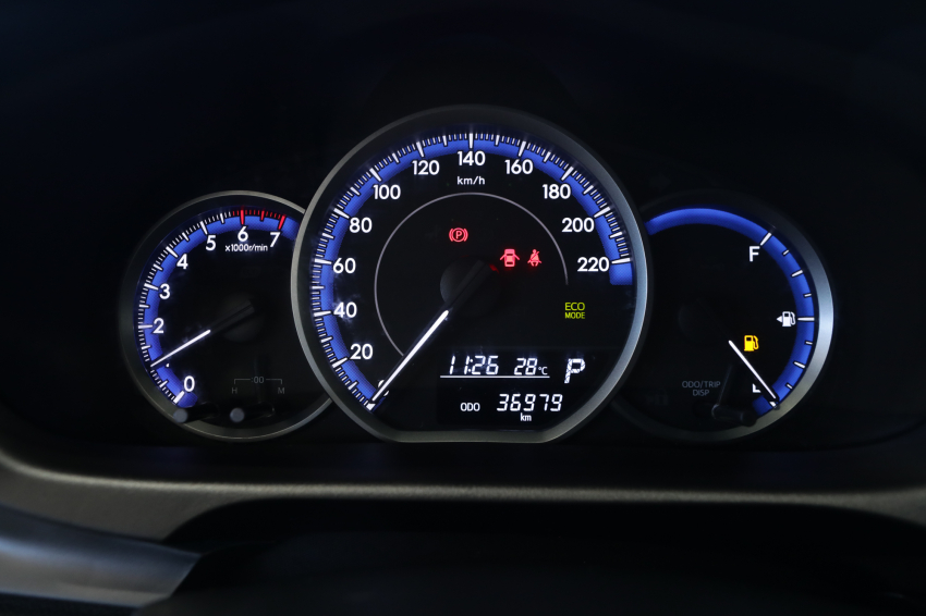 Toyota YARIS 1.5 16V FLEX XL MULTIDRIVE 13