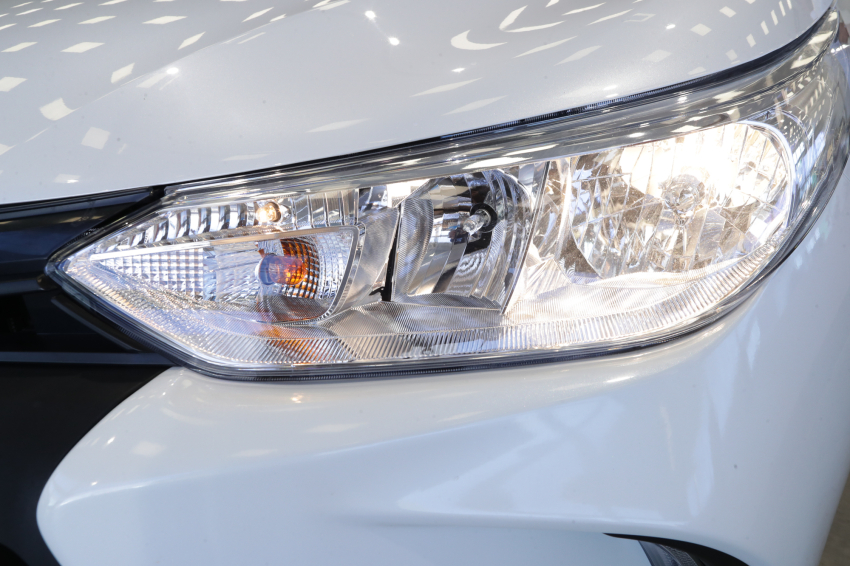 Toyota YARIS 1.5 16V FLEX XL MULTIDRIVE 4