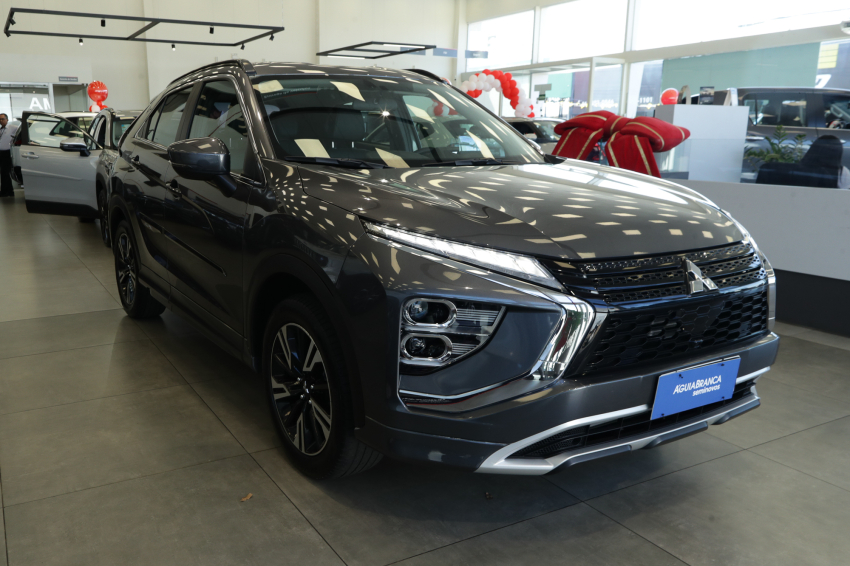 Mitsubishi ECLIPSE CROSS 1.5 MIVEC TURBO GASOLINA HPE CVT 5
