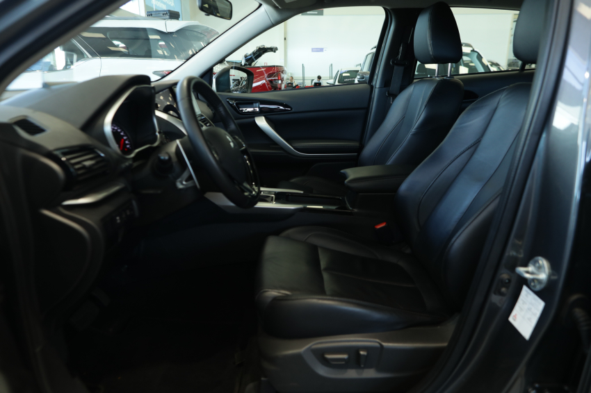 Mitsubishi ECLIPSE CROSS 1.5 MIVEC TURBO GASOLINA HPE CVT 21
