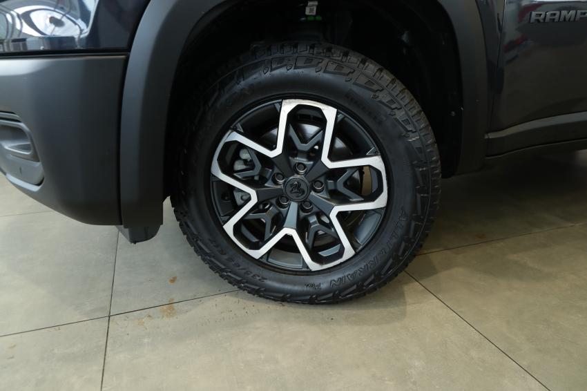 Ram RAMPAGE 2.2 TURBO DIESEL REBEL 4X4 AUTOMÁTICO 2
