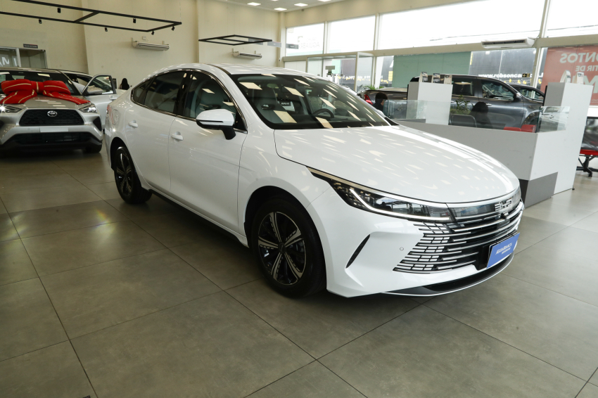 BYD KING 1.5 DM-I PHEV GS AUTOMÁTICO 5