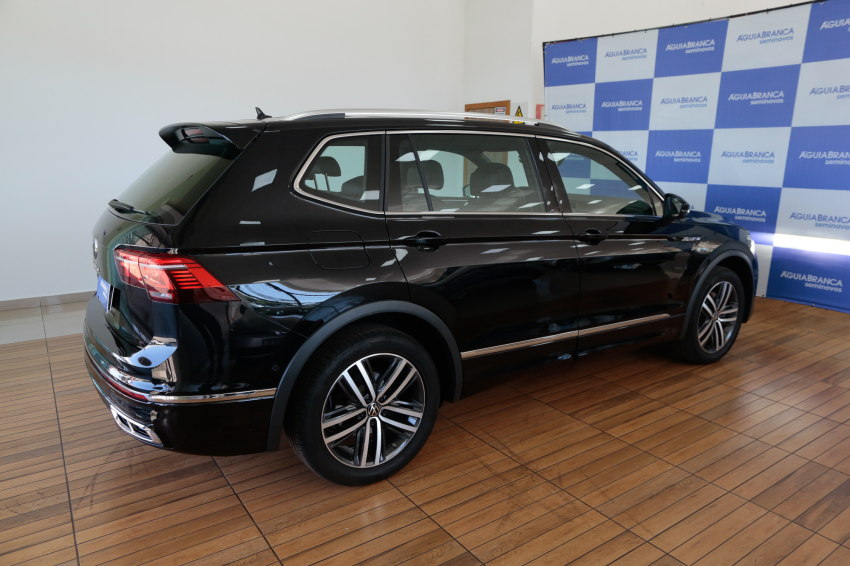 Volkswagen TIGUAN 2.0 300 TSI GASOLINA ALLSPACE R-LINE AUTOMÁTICO 9