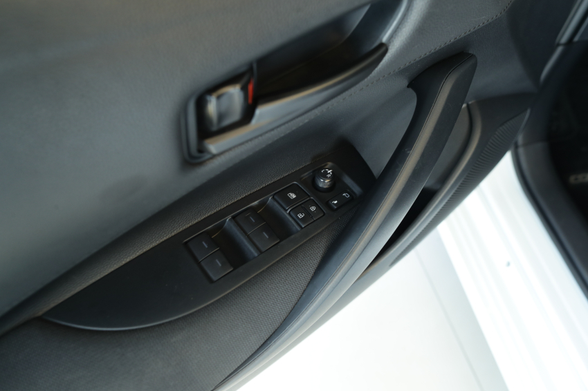Toyota COROLLA 2.0 VVT-IE FLEX GLI DIRECT SHIFT 18