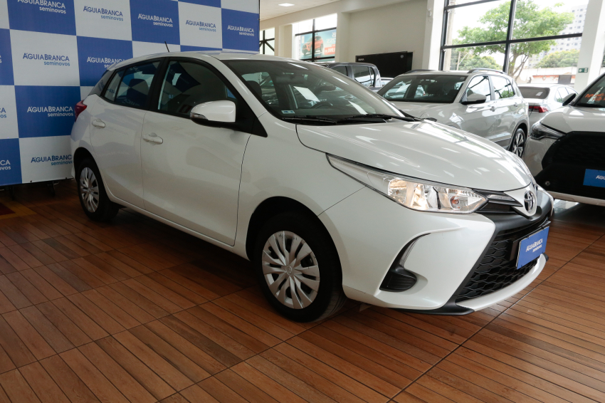 Toyota YARIS 1.5 16V FLEX XS MULTIDRIVE 4