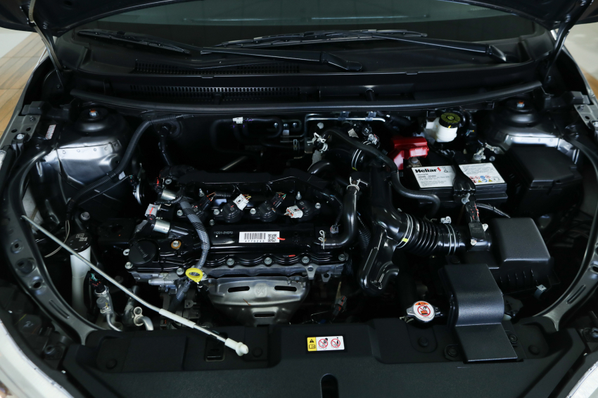 Toyota YARIS 1.5 16V FLEX SEDAN XL MULTIDRIVE 6