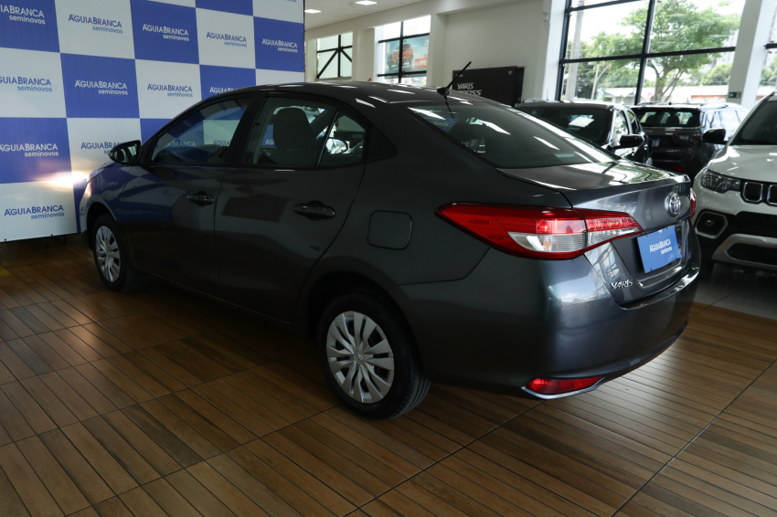 Toyota YARIS 1.5 16V FLEX SEDAN XL MULTIDRIVE 7