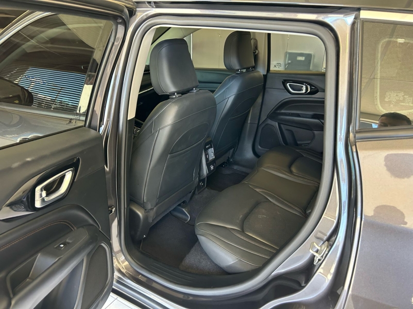 jeep compass 1.3 t270 turbo flex limited at6 2023 jeep compass 1.3 t270 turbo flex limited at6 2023