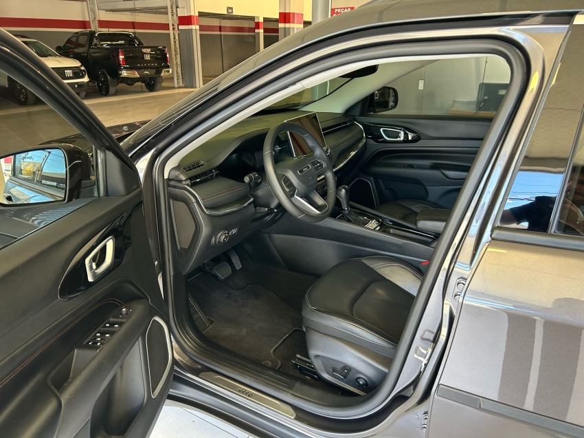 jeep compass 1.3 t270 turbo flex limited at6 2023 jeep compass 1.3 t270 turbo flex limited at6 2023