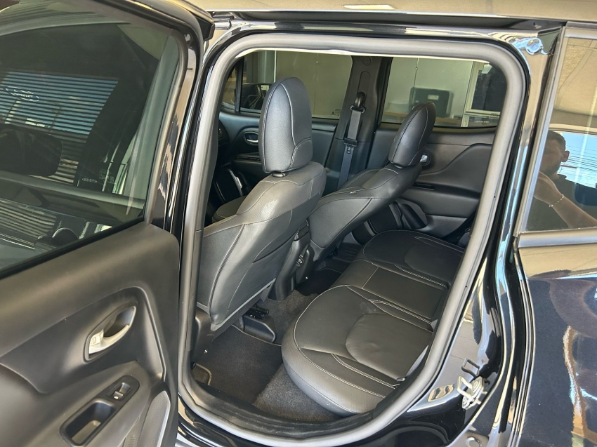 jeep renegade 1.3 t270 turbo flex longitude at6 2025 jeep renegade 1.3 t270 turbo flex longitude at6 2025