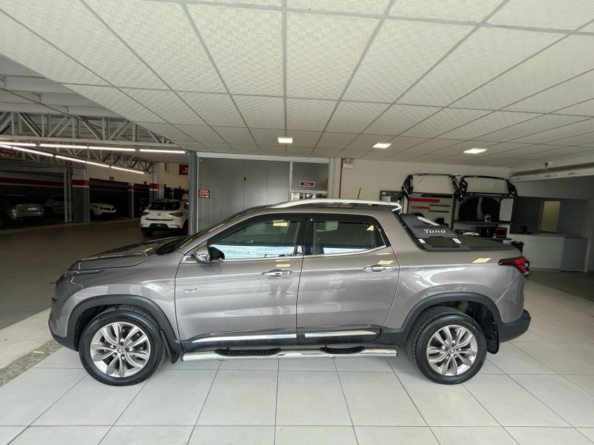 fiat toro 2.0 16v turbo diesel ranch 4wd at9 4p automatico 2020