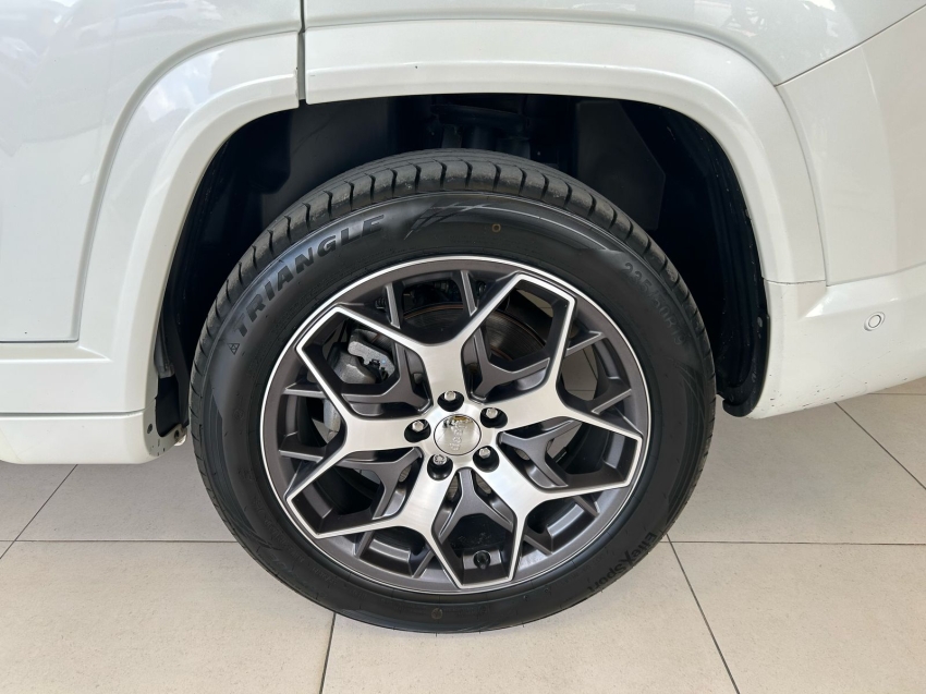 jeep commander 1.3 t270 turbo flex overland at6 4p automatico 2022