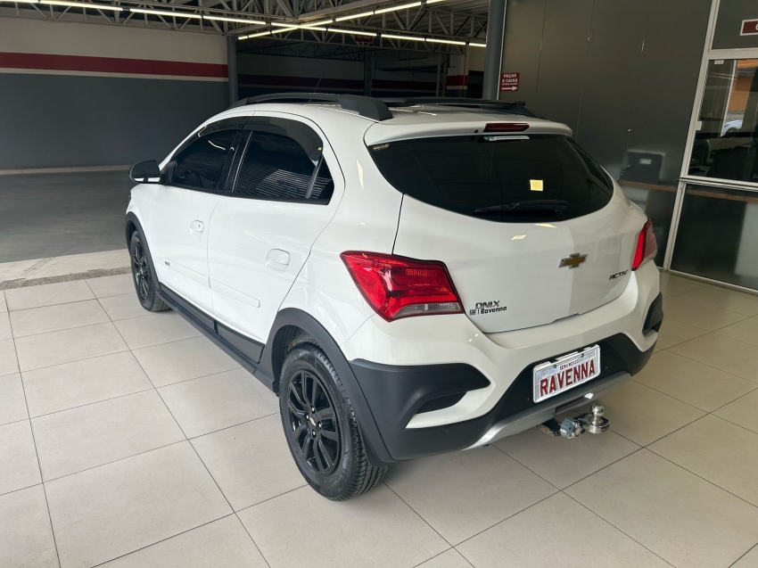 chevrolet onix 1.4 mpfi activ 8v flex 4p automatico 2019 chevrolet onix 1.4 mpfi activ 8v flex 4p automatico 2019