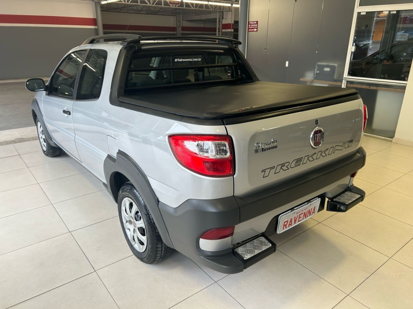 fiat strada 1.6 mpi trekking cd 16v flex 3p manual 2015 fiat strada 1.6 mpi trekking cd 16v flex 3p manual 2015