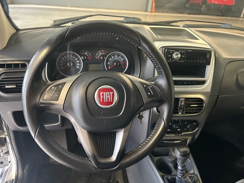 fiat strada 1.6 mpi trekking cd 16v flex 3p manual 2015 fiat strada 1.6 mpi trekking cd 16v flex 3p manual 2015