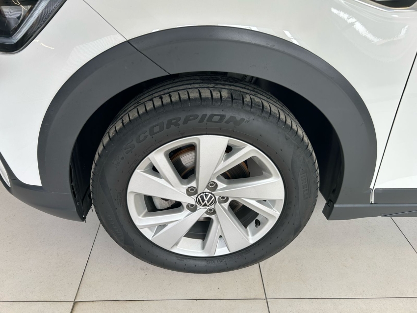 volkswagen nivus 1.0 200 tsi total flex comfortline automatico 4p 2023 volkswagen nivus 1.0 200 tsi total flex comfortline automatico 4p 2023