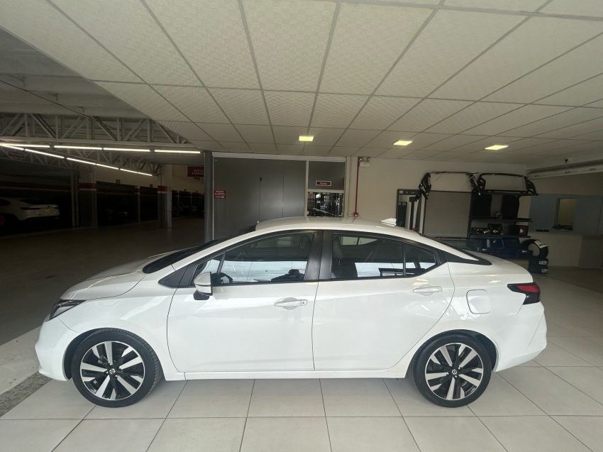 nissan versa 1.6 16v flex exclusive xtronic 4p automatico 2022 nissan versa 1.6 16v flex exclusive xtronic 4p automatico 2022