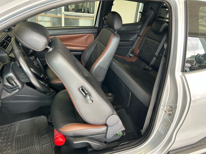 volkswagen saveiro 1.6 cross cd 16v flex 2p manual 4p 2019 volkswagen saveiro 1.6 cross cd 16v flex 2p manual 4p 2019