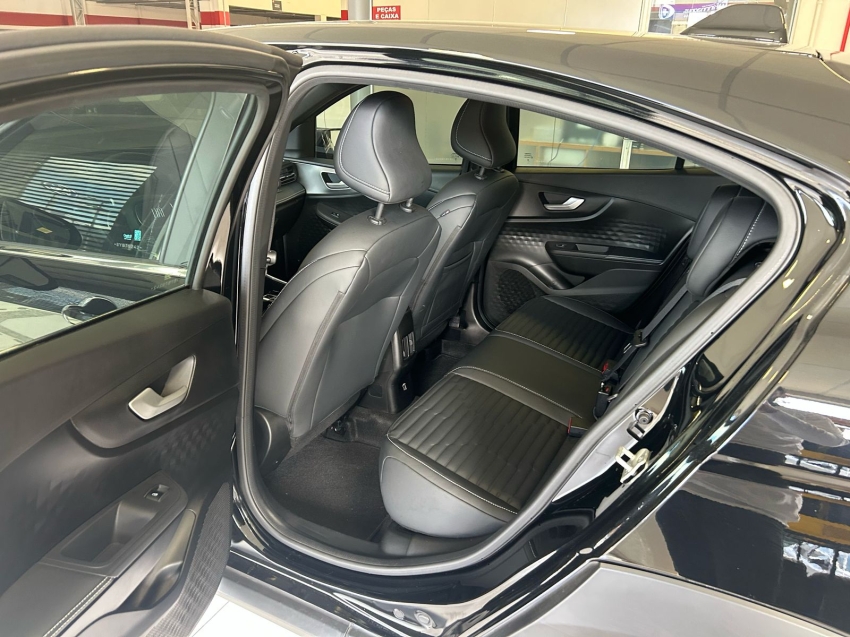 fiat fastback 1.3 turbo 270 flex limited edition at6 4p automatico 2025 fiat fastback 1.3 turbo 270 flex limited edition at6 4p automatico 2025