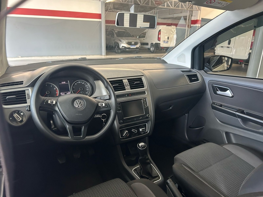 volkswagen fox 1.6 msi total flex connect 4p manual 2020