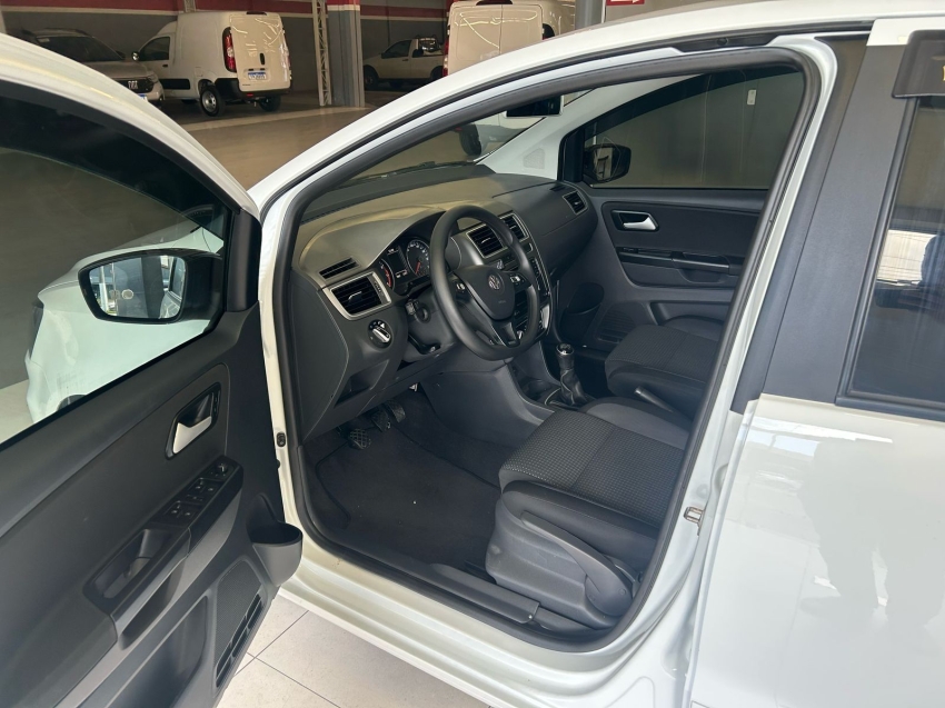 volkswagen fox 1.6 msi total flex connect 4p manual 2020