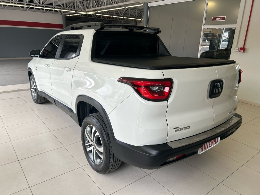 fiat toro 2.0 16v turbo diesel freedom 4wd at9 4p automatico 2019 fiat toro 2.0 16v turbo diesel freedom 4wd at9 4p automatico 2019