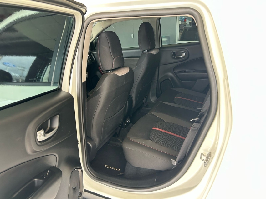 fiat toro 2.0 16v turbo diesel freedom 4wd at9 4p automatico 2019 fiat toro 2.0 16v turbo diesel freedom 4wd at9 4p automatico 2019