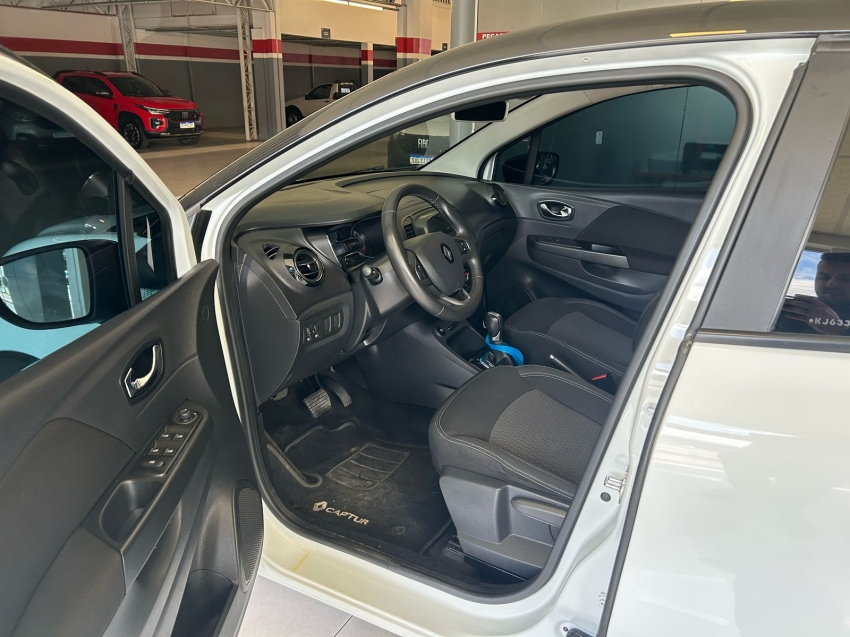 renault captur 1.6 16v sce flex life x-tronic 4p automatico 2019 renault captur 1.6 16v sce flex life x-tronic 4p automatico 2019