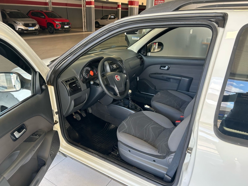 fiat strada 1.4 mpi working ce 8v flex 2p manual 4p 2013 fiat strada 1.4 mpi working ce 8v flex 2p manual 4p 2013