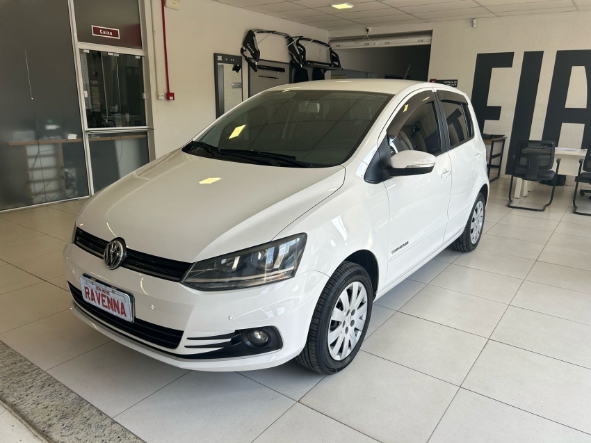 volkswagen fox 1.0 mi comfortline 8v flex 4p manual 2015 volkswagen fox 1.0 mi comfortline 8v flex 4p manual 2015