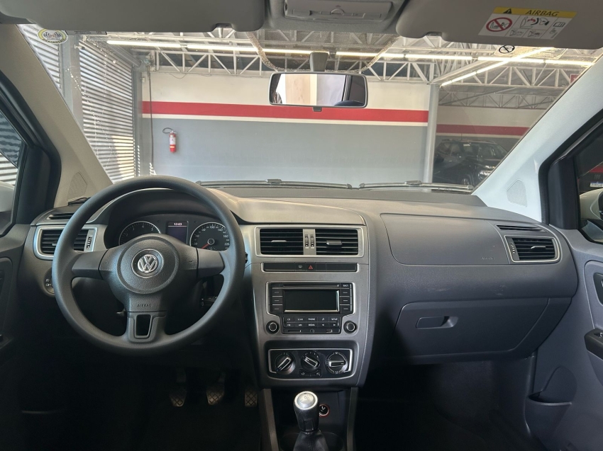 volkswagen fox 1.0 mi comfortline 8v flex 4p manual 2015 volkswagen fox 1.0 mi comfortline 8v flex 4p manual 2015
