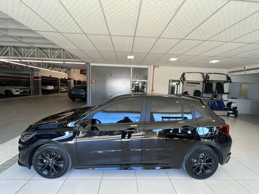 chevrolet onix 1.0 turbo flex rs automatico 4p 2024