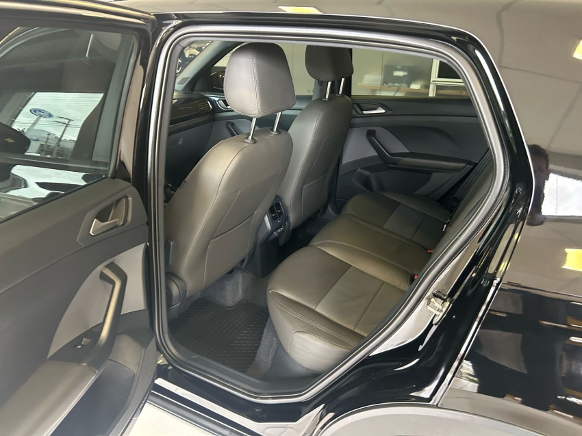 volkswagen t-cross 1.0 200 tsi total flex comfortline automatico 4p 2022