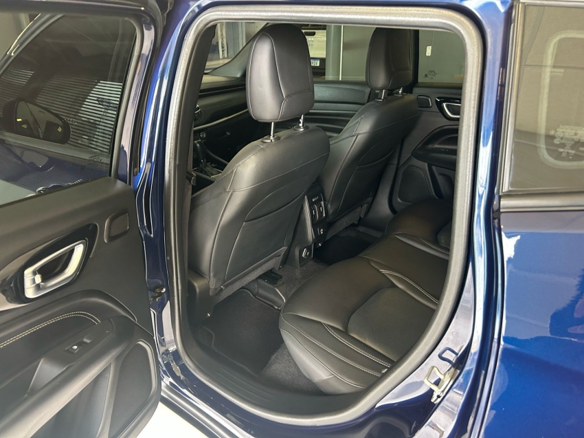jeep compass 1.3 t270 turbo flex longitude at6 4p automatico 2022 jeep compass 1.3 t270 turbo flex longitude at6 4p automatico 2022