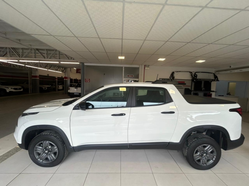 fiat toro 1.3 turbo 270 flex endurance at6 4p automatico 2025